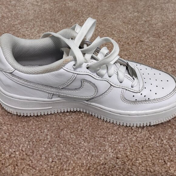 Nike Kids Grade School Air Force 1 Shoes - Picture 4 of 8